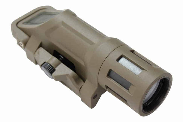 FMA Target one WMLX Flashlight for 20mm RIS - DE - Socom Tactical Airsoft - - FMA Tactical Gear Airsoft